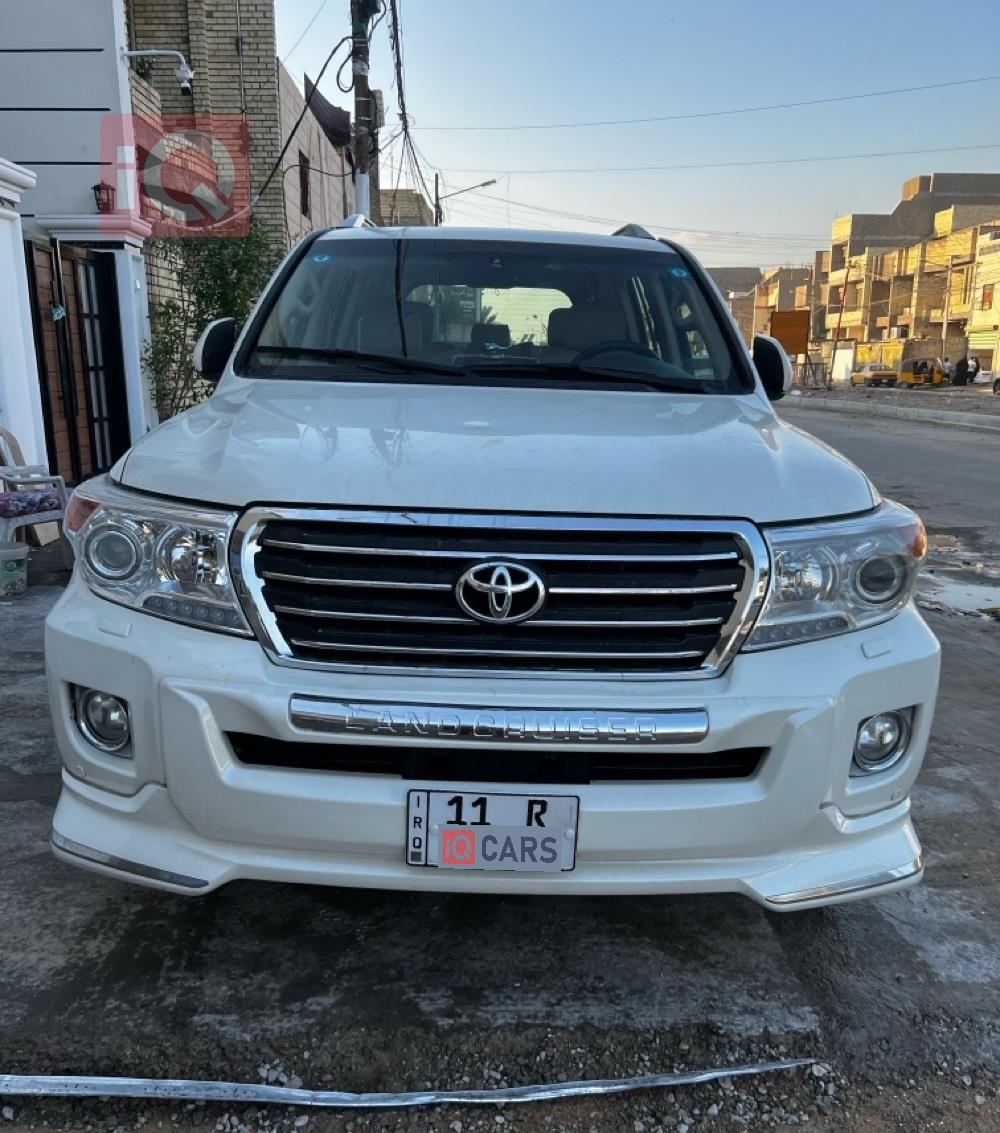 تويوتا لاندكروزر